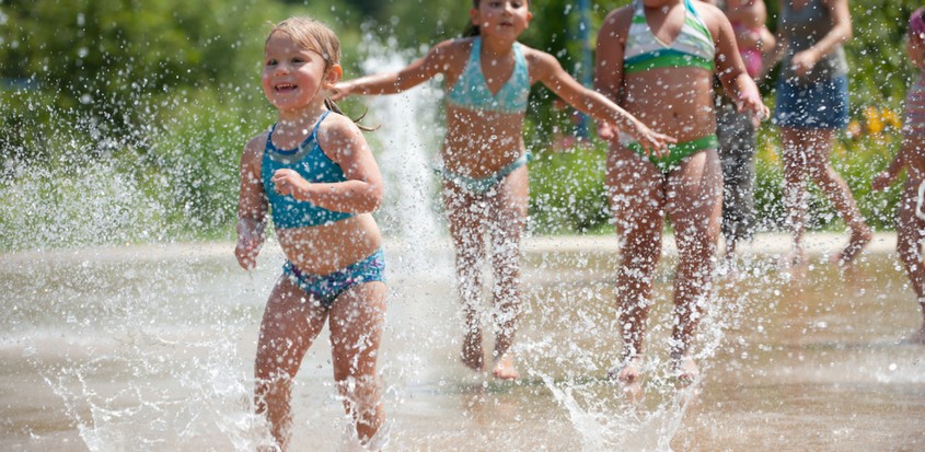 Jeux d'eau au parc du Grand-Coteau de Mascouche
