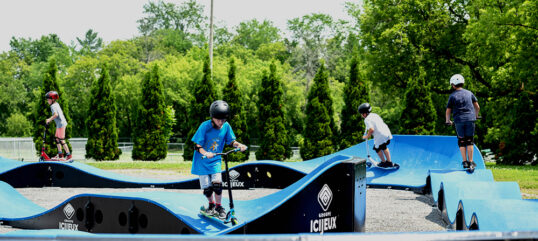 Piste de pumptrack au parc Marie-des-Hauts-Bois