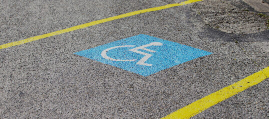Opération policière : places réservées aux personnes handicapées